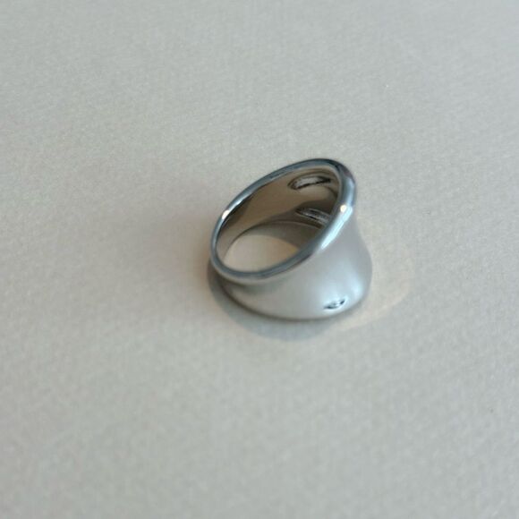 Minimalist Ring N1369 - Picture 3 of 4